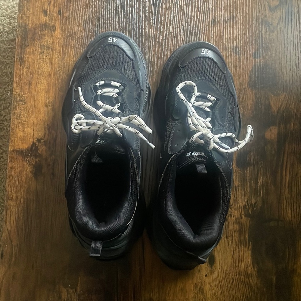 Black Triple s Balenciagas